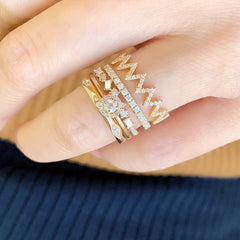 the zig zag band is ideal for stacking with other Liven rings