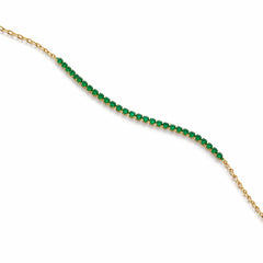 emerald bracelet in gold close up