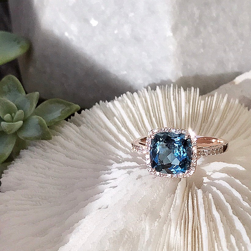 Blue topaz ring, mixed shape blue topaz ring