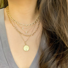 stylized chain necklace