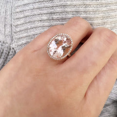 stunning oval one of a kind morganite ring in rose gold