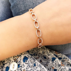chain link style bracelet with diamonds