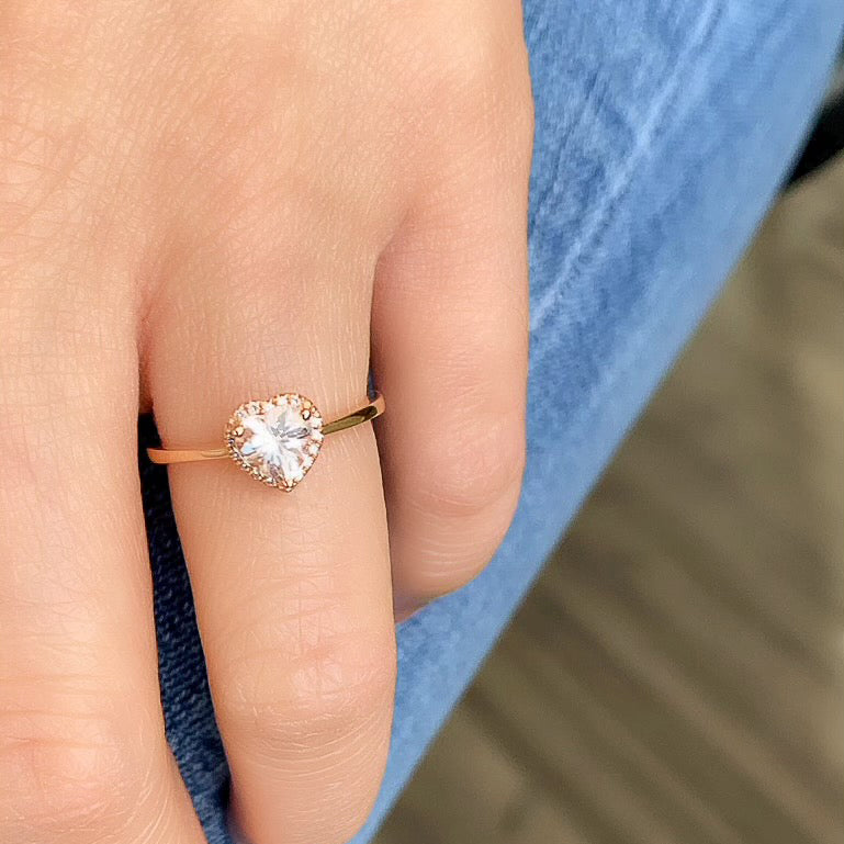 adorable mini heart-shaped morganite with diamond halo in 14k rose gold